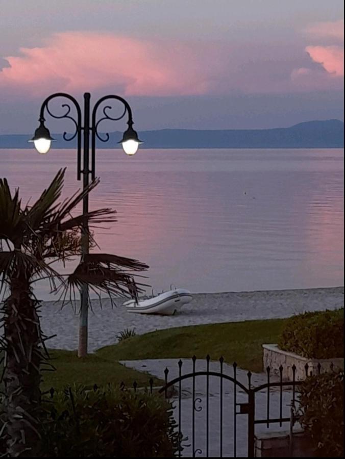 Cozy Maisonette In Pefkochori Chalkidiki ภายนอก รูปภาพ